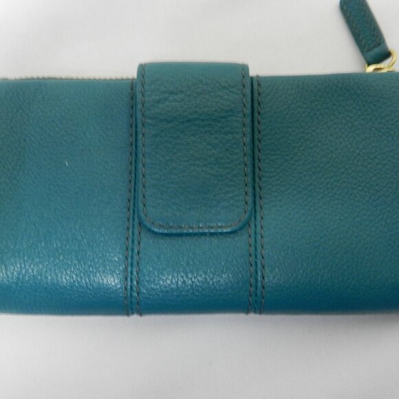 Fossil Ella Leather teal blue clutch Wallet Organizer credit cards i.d. zip pkt - Picture 8 of 11